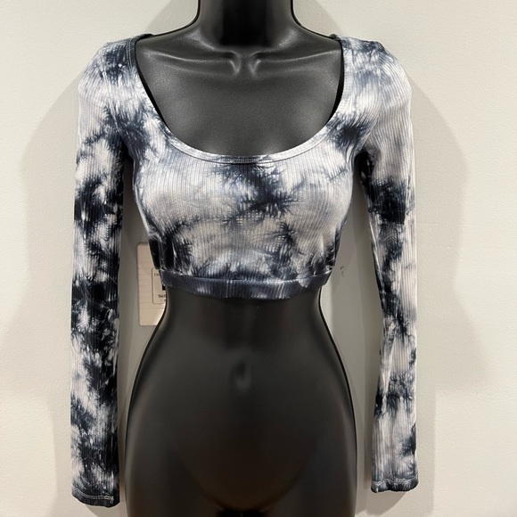 Garage Crop Top - Picture 1 of 2